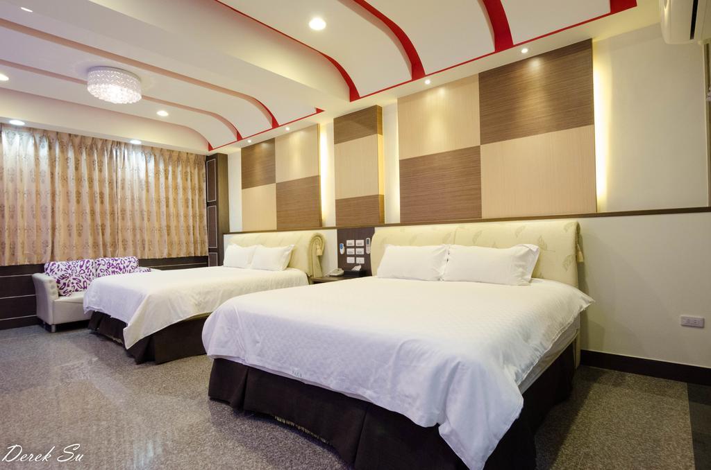 Xianfeng B&B Kota Hualien Bagian luar foto
