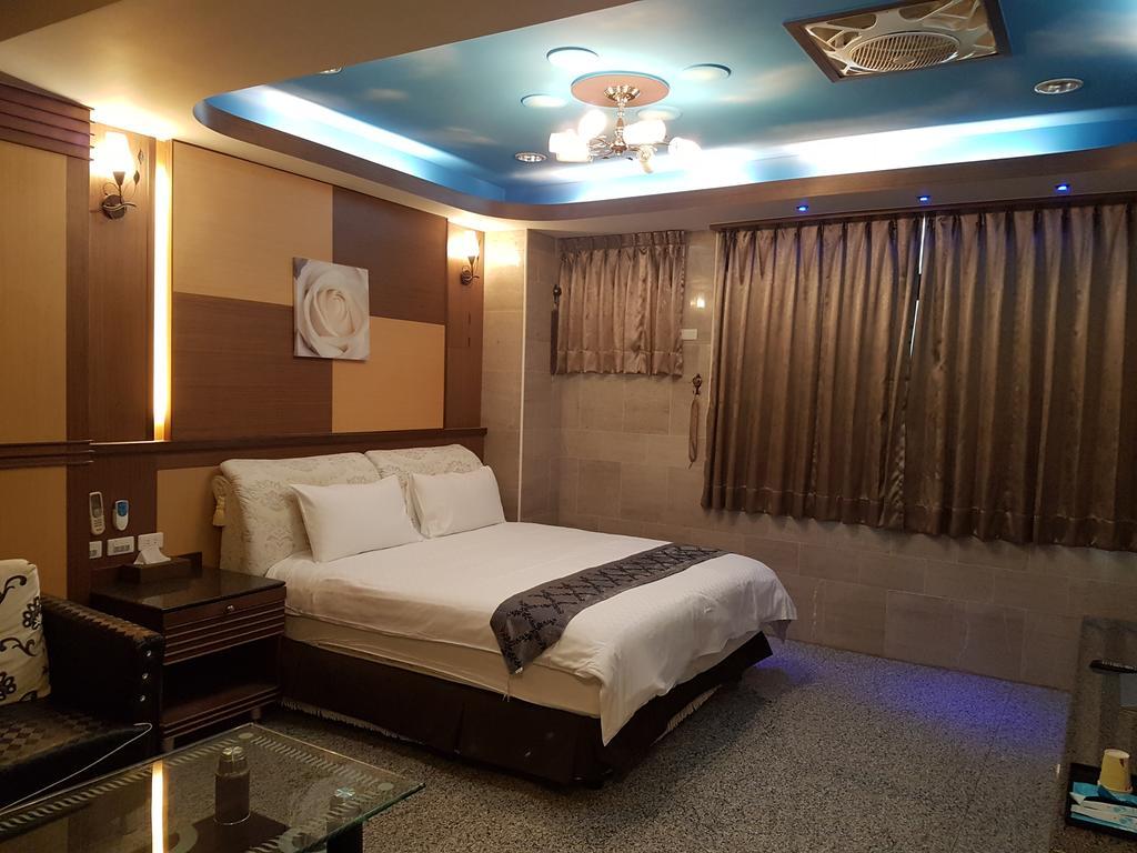 Xianfeng B&B Kota Hualien Bagian luar foto