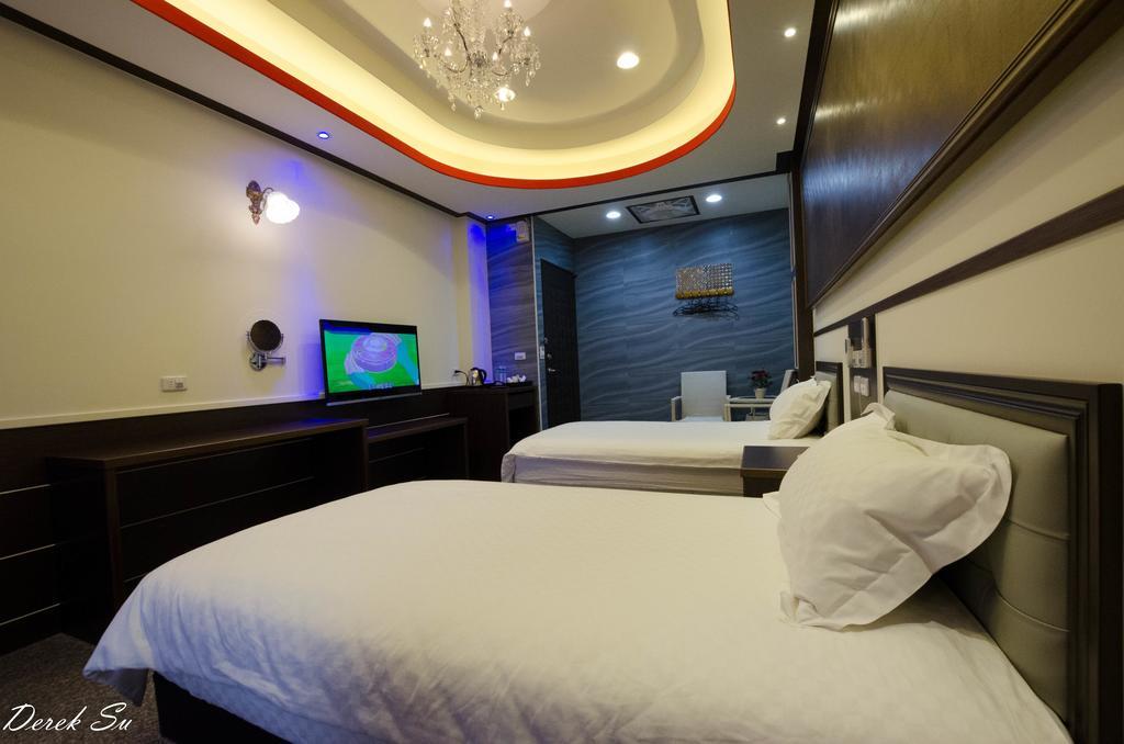 Xianfeng B&B Kota Hualien Bagian luar foto
